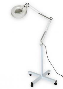 Lampa s kruhovou lupou typovej rady T86-E zväčšenie 3D