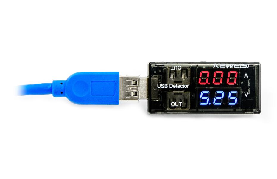 USB tester na meranie napätia a prúdu USB portov a úbytkov a strát v USB kábli