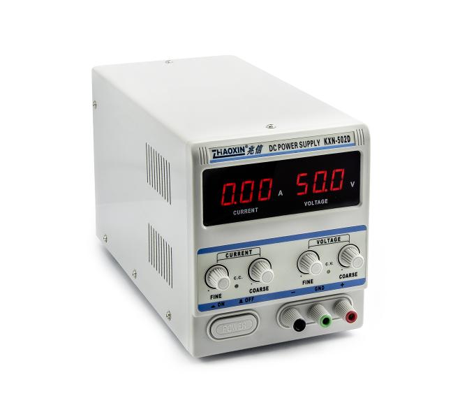 Laboratórny zdroj  KXN-502D 0-50V/2A