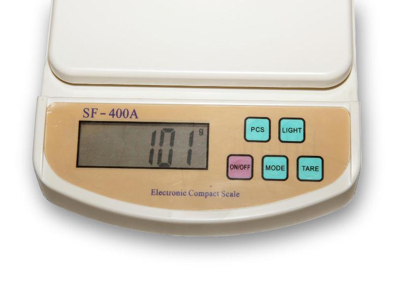 Digitálna listová a balíková váha s váživosťou do 5kg typ SF-400A